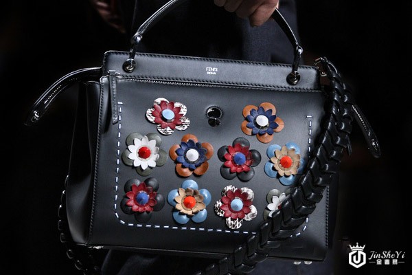 芬迪DOTCOM手袋回收行情