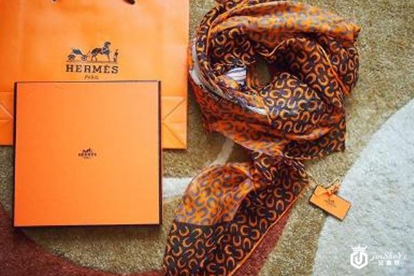 二手奢侈品丝巾回收吗