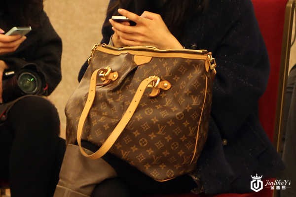 LV哪些包包回收价格高