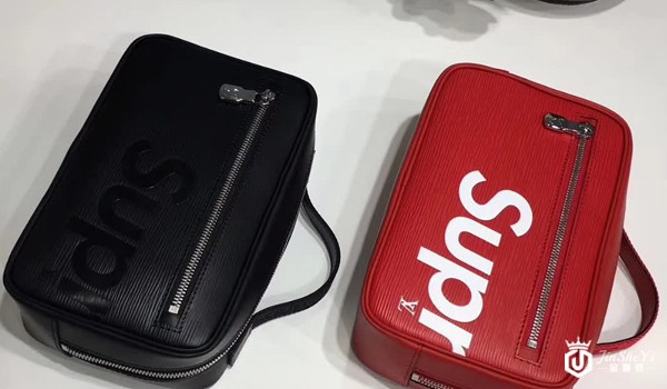 Supreme联名系列手包
