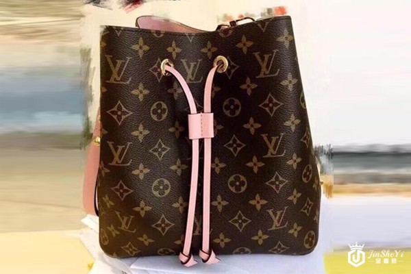 LV包包回收 LV包包回收