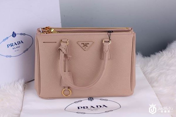 普拉达杀手包回收 普拉达杀手包回收