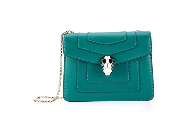 二手宝格丽蛇头包回收什么价格，在奢侈品回收店宝格丽包几折回收？