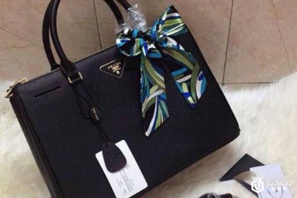 普拉达杀手包回收