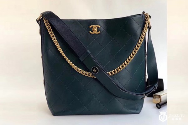 香奈儿嬉皮包怎么样？香奈儿包包回收一般几折？金奢易网