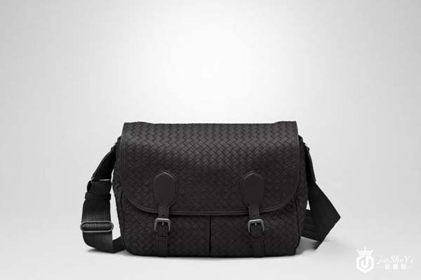 宝缇嘉的包包怎么样，国内一般能回收几折