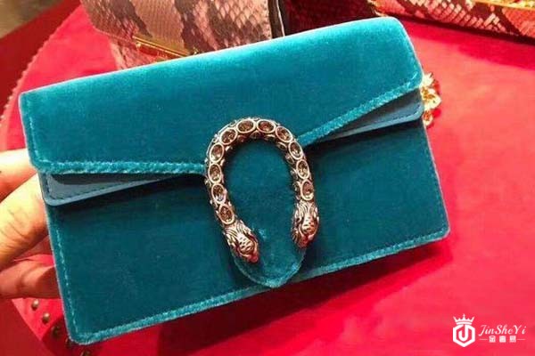 好看的古驰迷你包，古驰包包回收行情怎么样？金奢易网