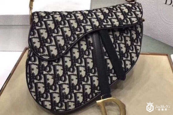 1576057616988005.jpg 迪奥二手包包回收价格