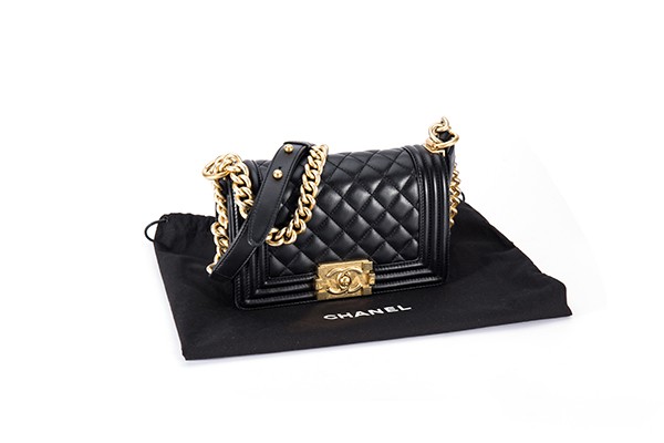 香奈儿包包怎么回收