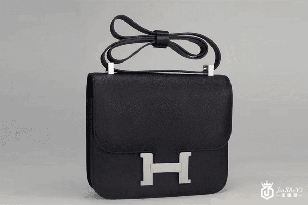 比较难买的爱马仕空姐包回收价格怎样?上海哪里回收划算？