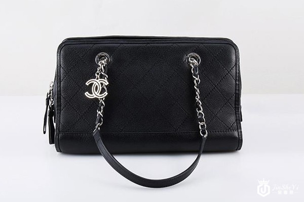 哪里回收二手香奈儿包？一般是打几折