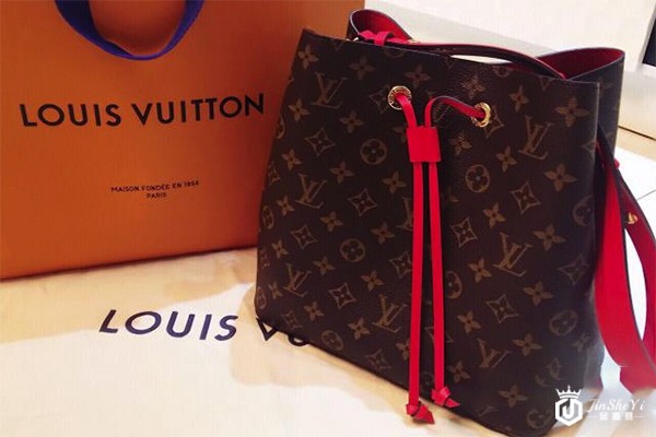 1572940809649679.jpg 回收LV大号水桶包