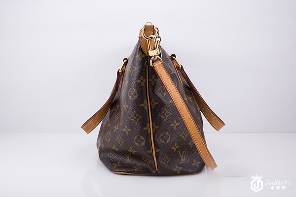 用了几年的lv女包回收多少钱