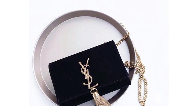 圣罗兰包包什么档次 上海包包回收