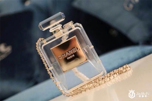 香奈儿香水晚宴包价格