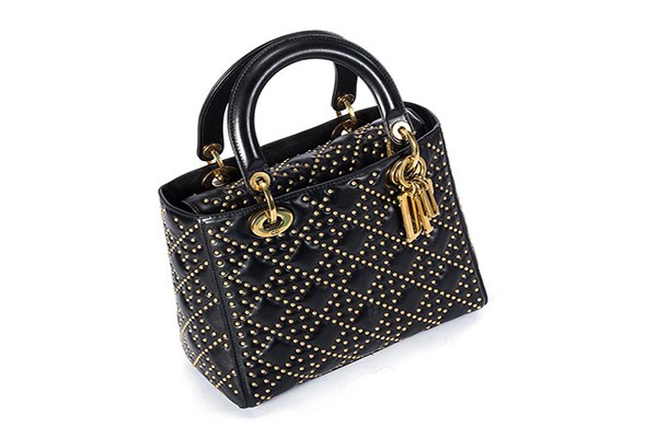 国内多少钱能够买到二手迪奥戴妃包