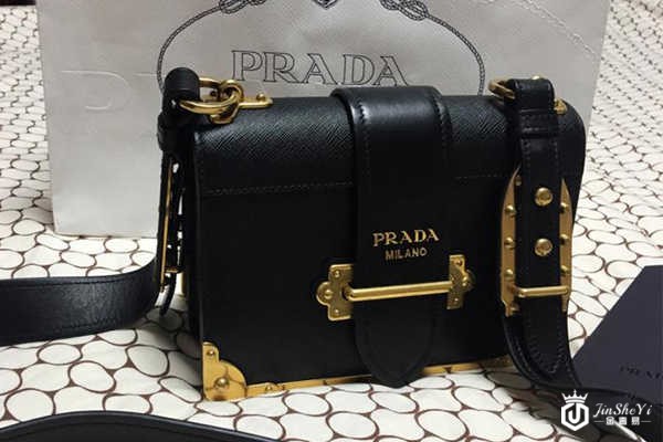 老款普拉达包包 二手包包回收