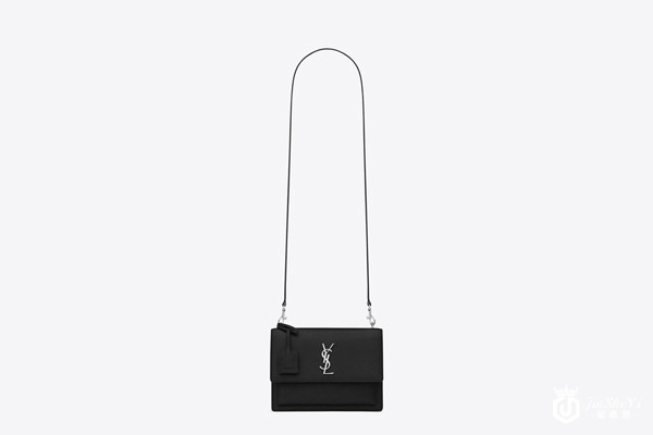 适合秋季搭配的圣罗兰链条包，圣罗兰包包回收价格如何？金奢易网