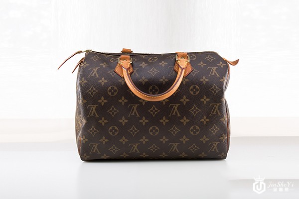 上海lv二手包包回收门店详细地址在哪里？