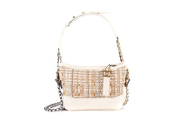 香奈儿流浪包米色斜纹软呢流浪包 香奈儿流浪包米色斜纹软呢流浪包