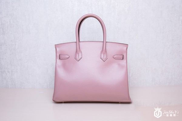 有一个全新的爱马仕包包回收能值多少钱？哪里可以回收？