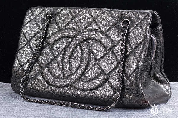 香奈儿黑色拎包