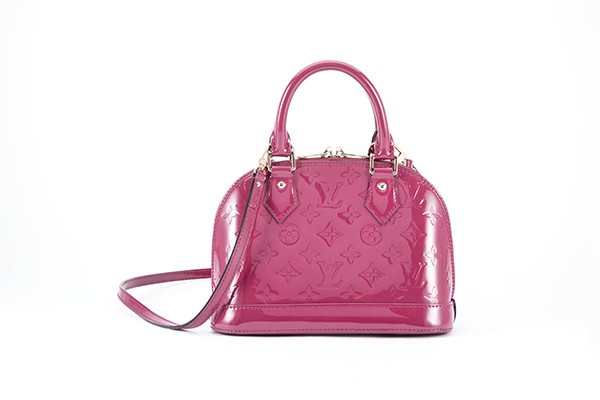 全新的lv包包拿去回收一般打几折?回收会不会不值钱 全新的lv包包拿去回收一般打几折?回收会不会不值钱