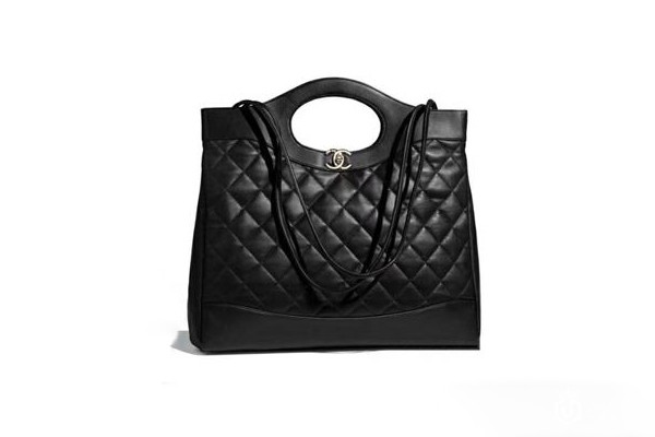 最受欢迎的香奈儿明星包包，在国内回收行情怎么样,金奢易网