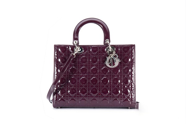 二手迪奥包包会贬值很多吗