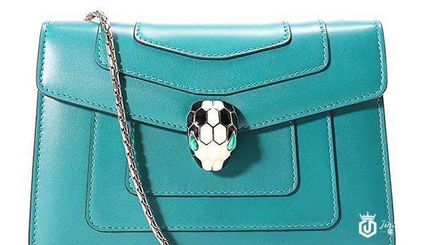 迷倒众多明星的宝格丽蛇头包回收价格怎么样,金奢易网