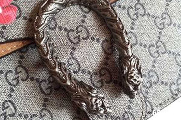 二手古驰酒神包回收价格