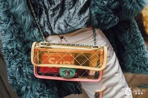 杨幂背的香奈儿塑料包怎么样，有多少回收价值