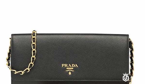 普拉达包包回收报价，包包回收一般考虑什么