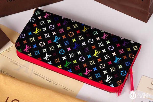 LV特殊花纹长款钱包