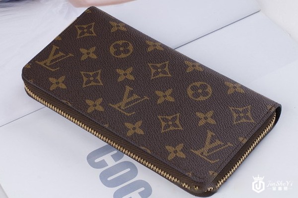 常规LV长款钱包