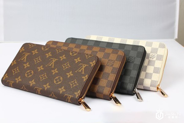 LV拉链长款钱包