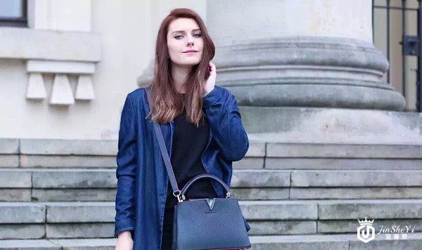 LV Capucines系列包包