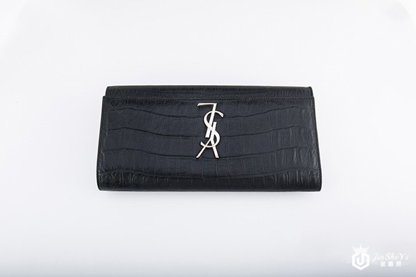 二手的圣罗兰包包回收有人要吗？哪里可以回收？