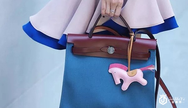 爱马仕有哪些入门级包包？爱马仕包包回收价格如何？金奢易网