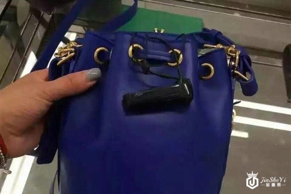 圣罗兰迷你水桶包回收价格