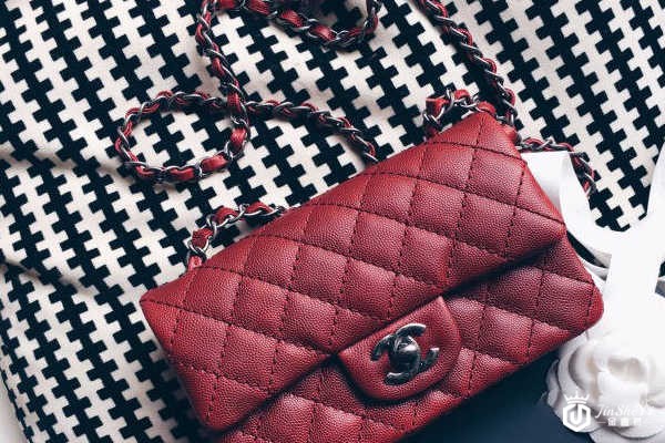 香奈儿cf包包回收 香奈儿cf包包回收价值