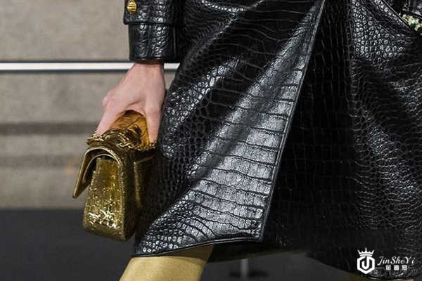 香奈儿埃及包包回收价值