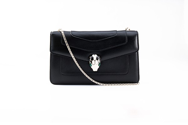 全新的宝格丽包包一般几折回收？宝格丽包包最新回收价格