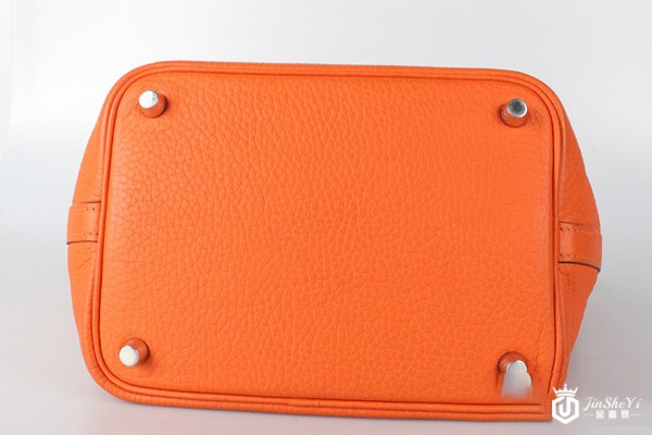 爱马仕橘色菜篮子底部图
