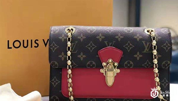 二手95新路易威登LV VICTOIRE手袋正面图