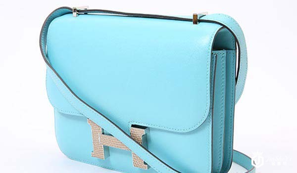 二手爱马仕包经典款马卡龙色蜥蜴皮扣单肩包