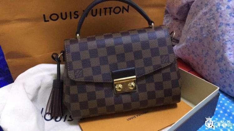 使用两年的lv水桶包的回收价格是多少?