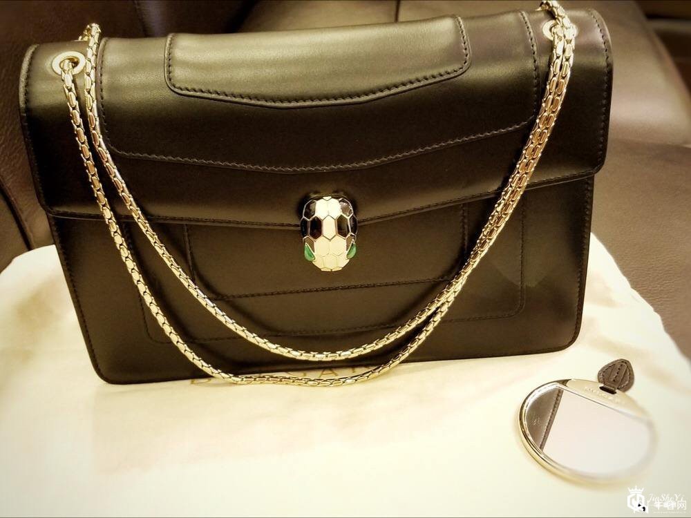 宝格丽蛇头包包回收