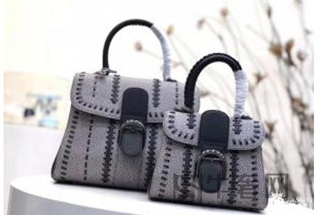 Delvaux德尔沃包包在二手市场能不能回收?