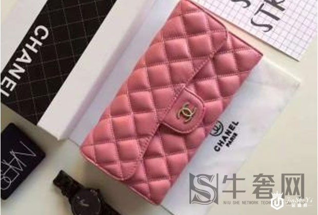 香奈儿女士钱包的回收价格是多少？在哪里回收？